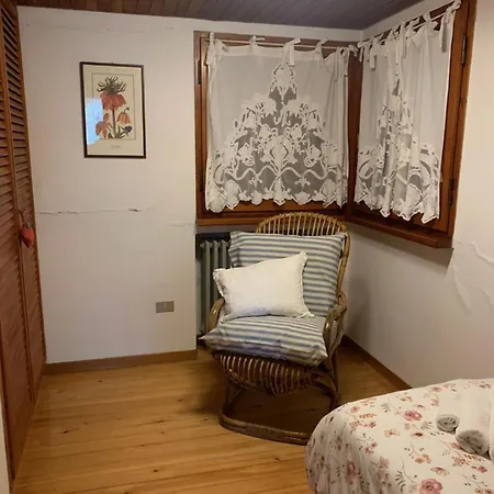 Vila 225 *